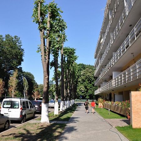 Coral Onix Apartment Neptun Exterior photo